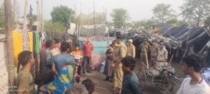 1746286362_765_जनपद-में-चलाया-जा-रहा-वृहद्ध-सत्यापन-अभियान.jpg